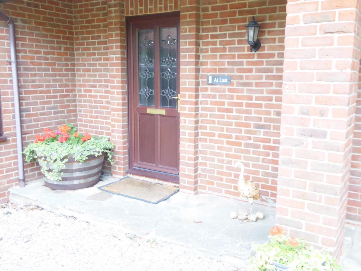 At Last Bed & Breakfast Edlington Exterior foto